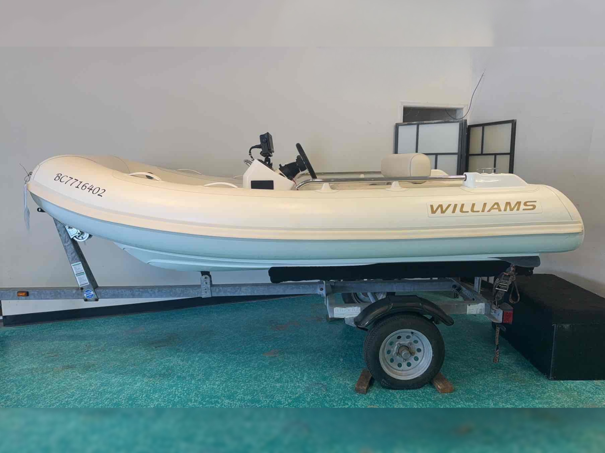 2021 Williams Jet Tender Sportjet3450