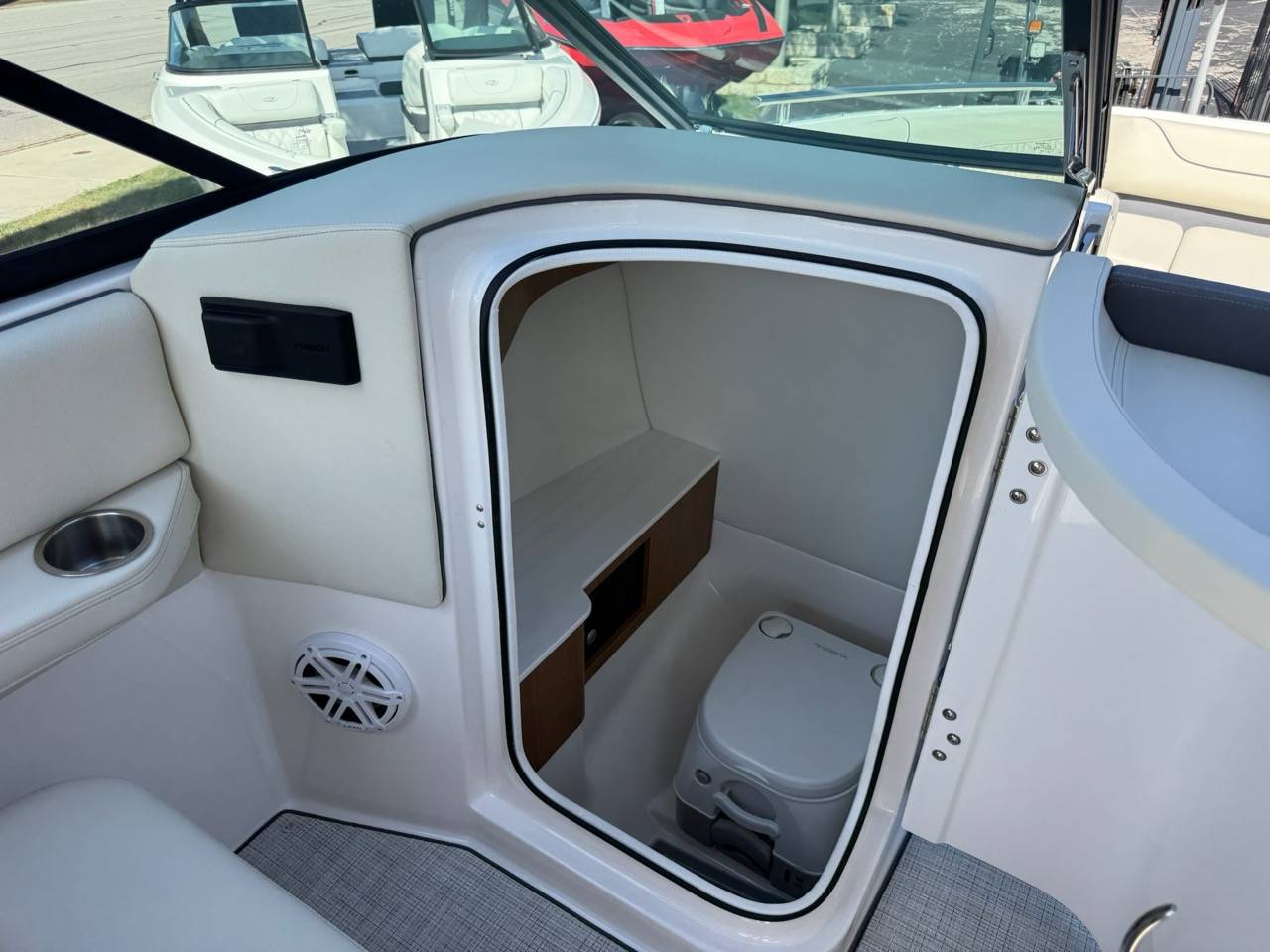 dummy-boat-img