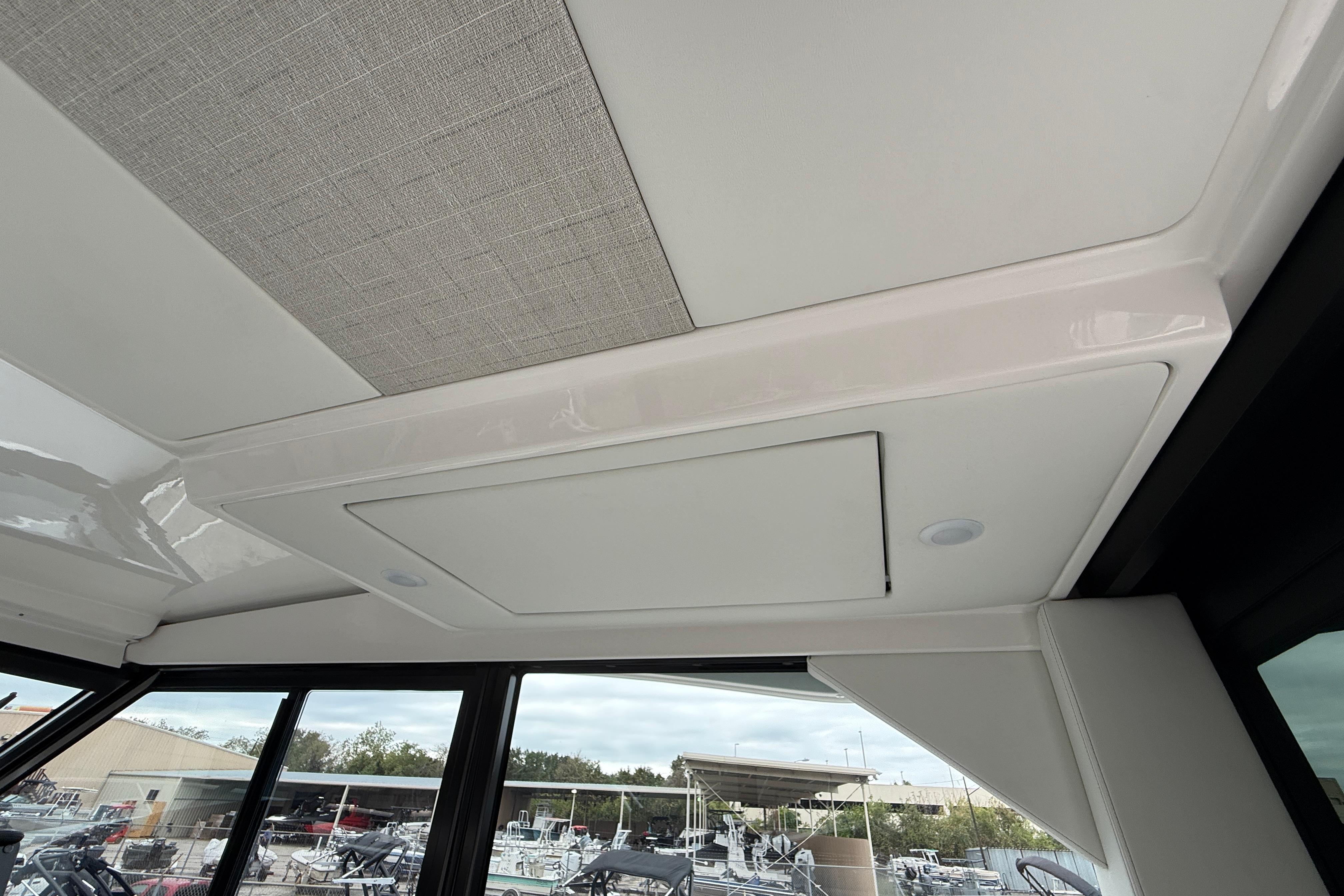 dummy-boat-img