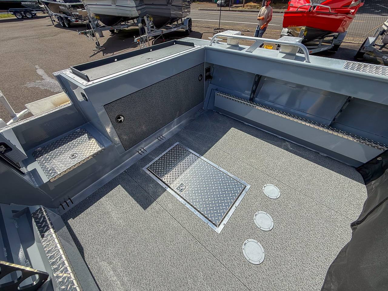 2026 HEWESCRAFT 210 SEA RUNNER HARD TOP