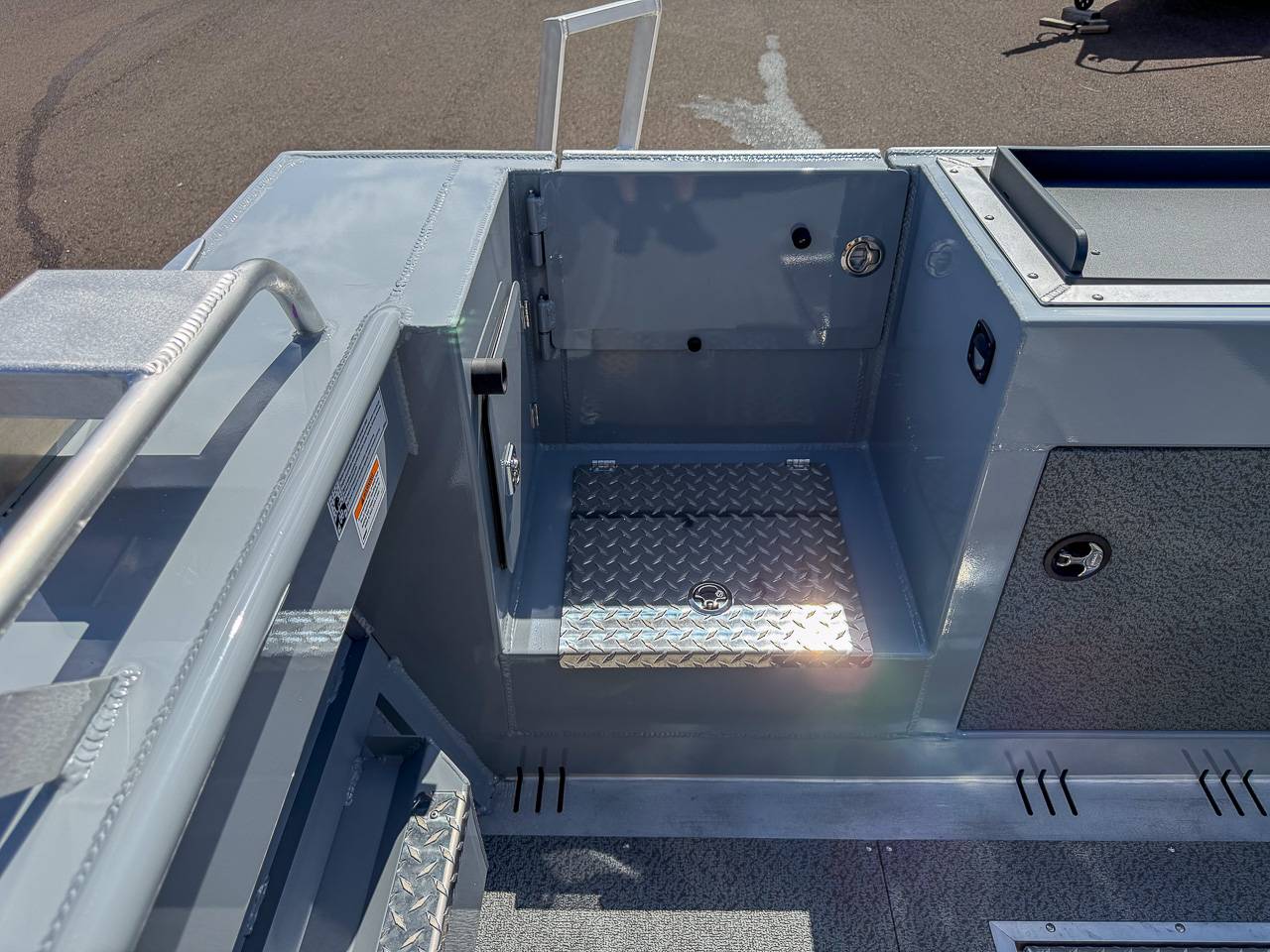2026 HEWESCRAFT 210 SEA RUNNER HARD TOP