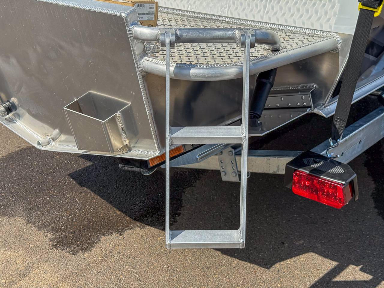2026 HEWESCRAFT 210 SEA RUNNER HARD TOP