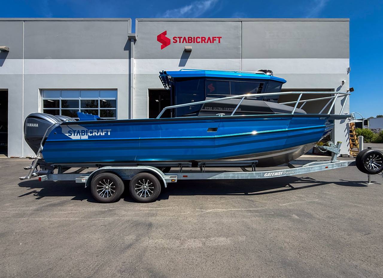 STABICRAFT 2750 ULTRA CENTRECAB (DEALER DEMO)