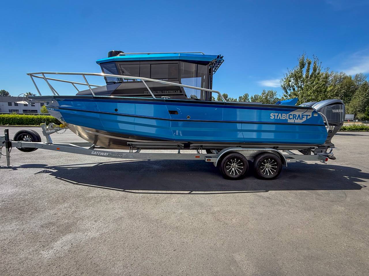 STABICRAFT 2750 ULTRA CENTRECAB (DEALER DEMO)