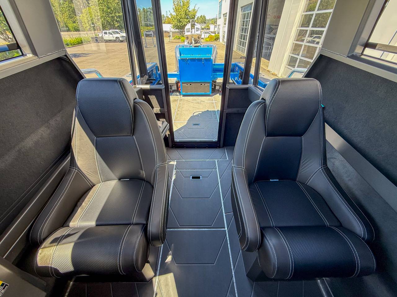 STABICRAFT 2750 ULTRA CENTRECAB (DEALER DEMO)