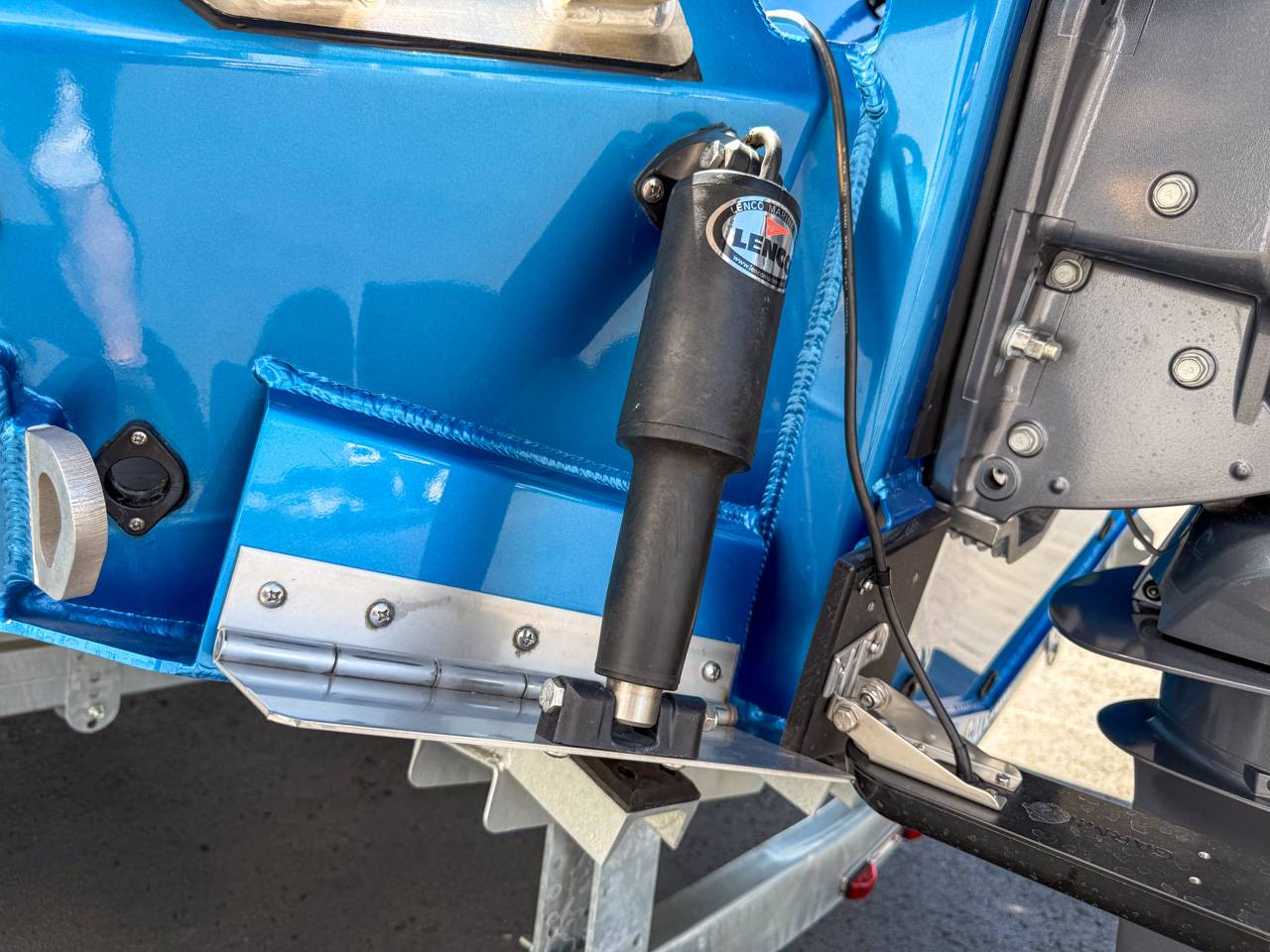 STABICRAFT 2750 ULTRA CENTRECAB (DEALER DEMO)