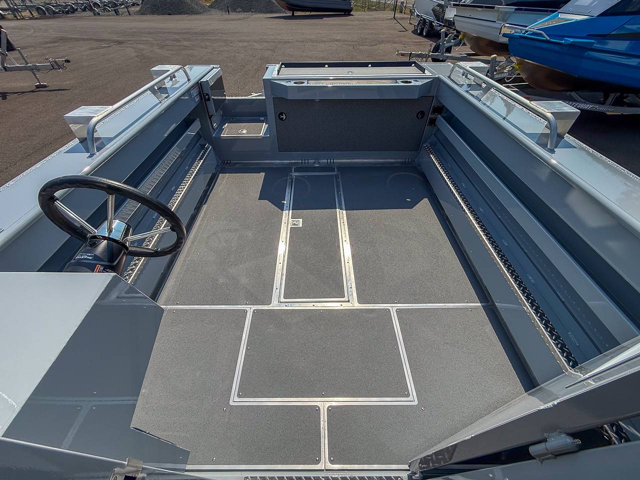 2026 HEWESCRAFT 240 OCEAN PRO HARD TOP