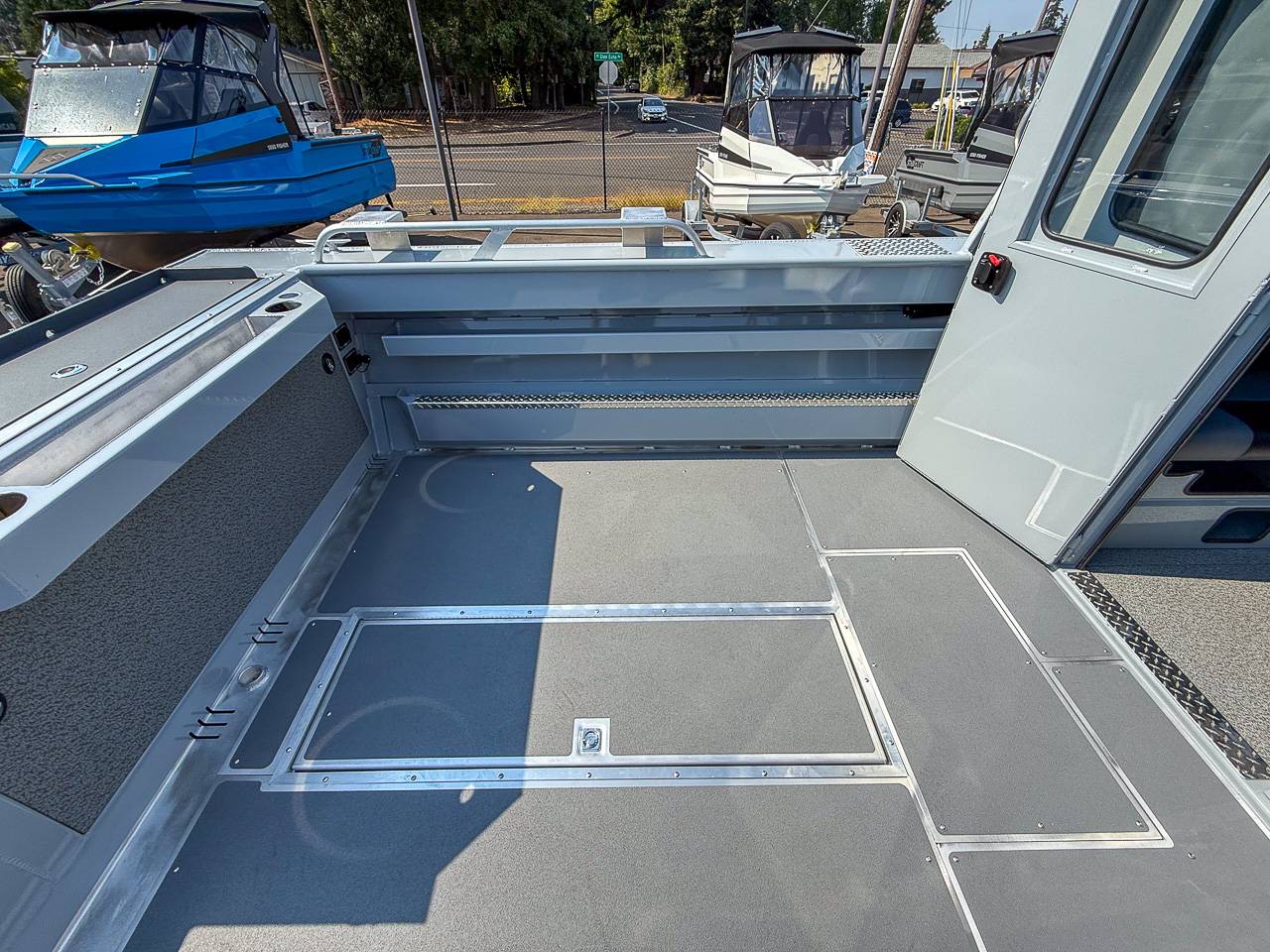 2026 HEWESCRAFT 240 OCEAN PRO HARD TOP