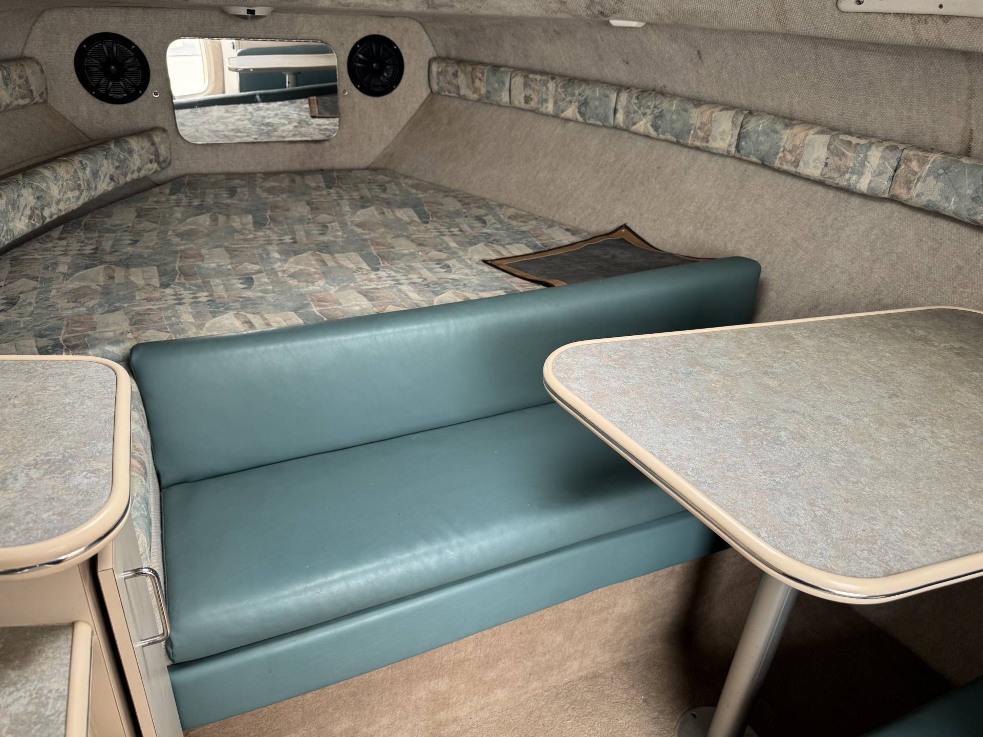1997 Wellcraft 26 Excel SE-4
