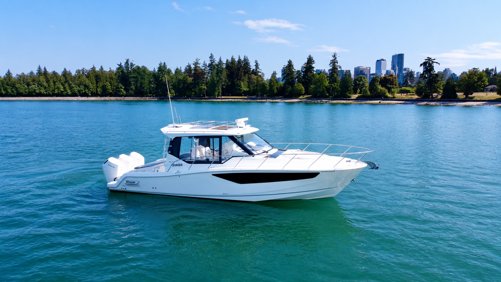 2022 Boston Whaler 405 Conquest