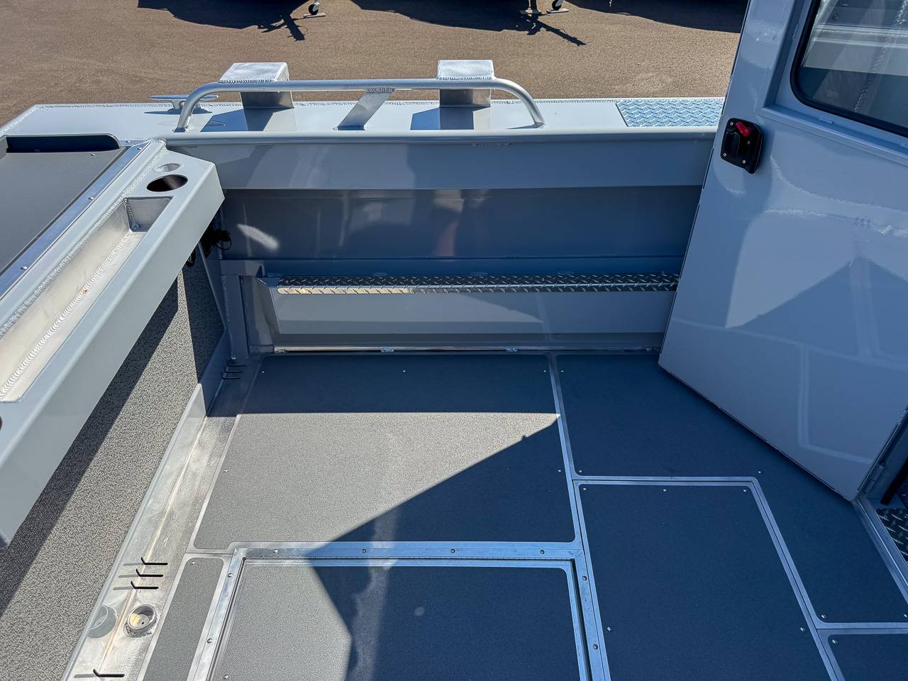 2026 HEWESCRAFT 210 SEA RUNNER HARD TOP