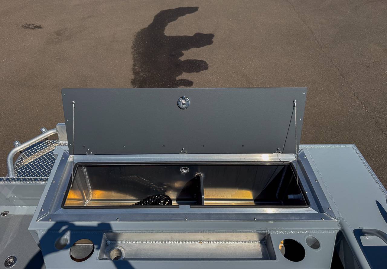 2026 HEWESCRAFT 210 SEA RUNNER HARD TOP