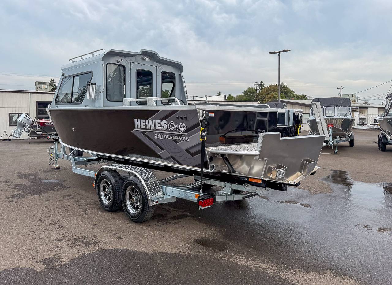 2026 HEWESCRAFT 240 OCEAN PRO HARD TOP