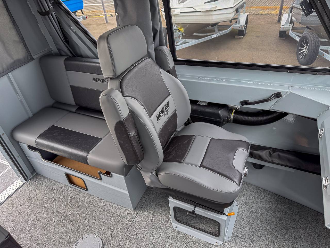 2026 HEWESCRAFT 240 OCEAN PRO HARD TOP