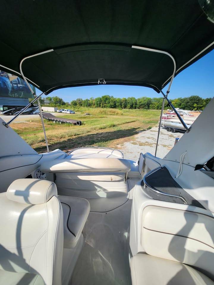 2005 CROWNLINE 270 CR WITH TRIPLE AXLE TRAILER-13