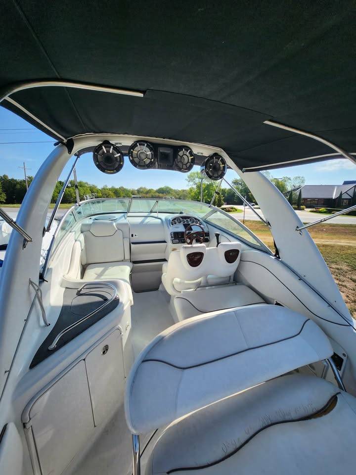 2005 CROWNLINE 270 CR WITH TRIPLE AXLE TRAILER-16