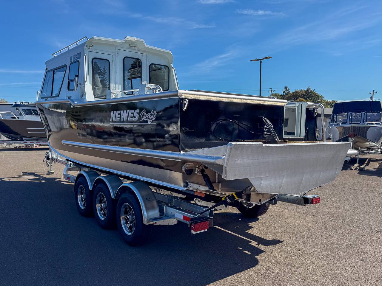 2027 HEWESCRAFT 270 ALASKAN