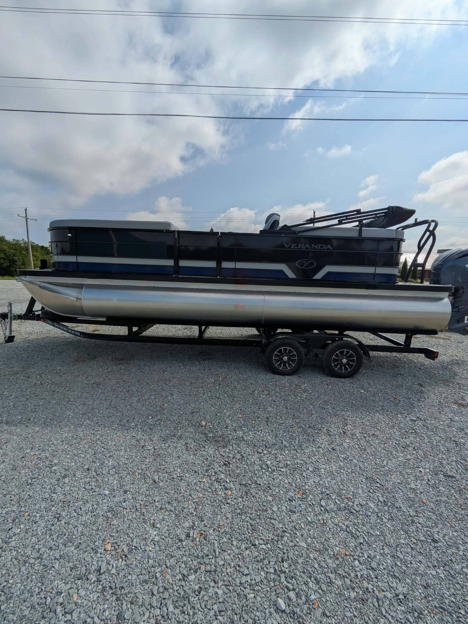 2027 VERANDA VISTA VIEW 22RC W/ 2027 YAMAHA F150LD W/ 2027 HAUL RITE TRAILER-2