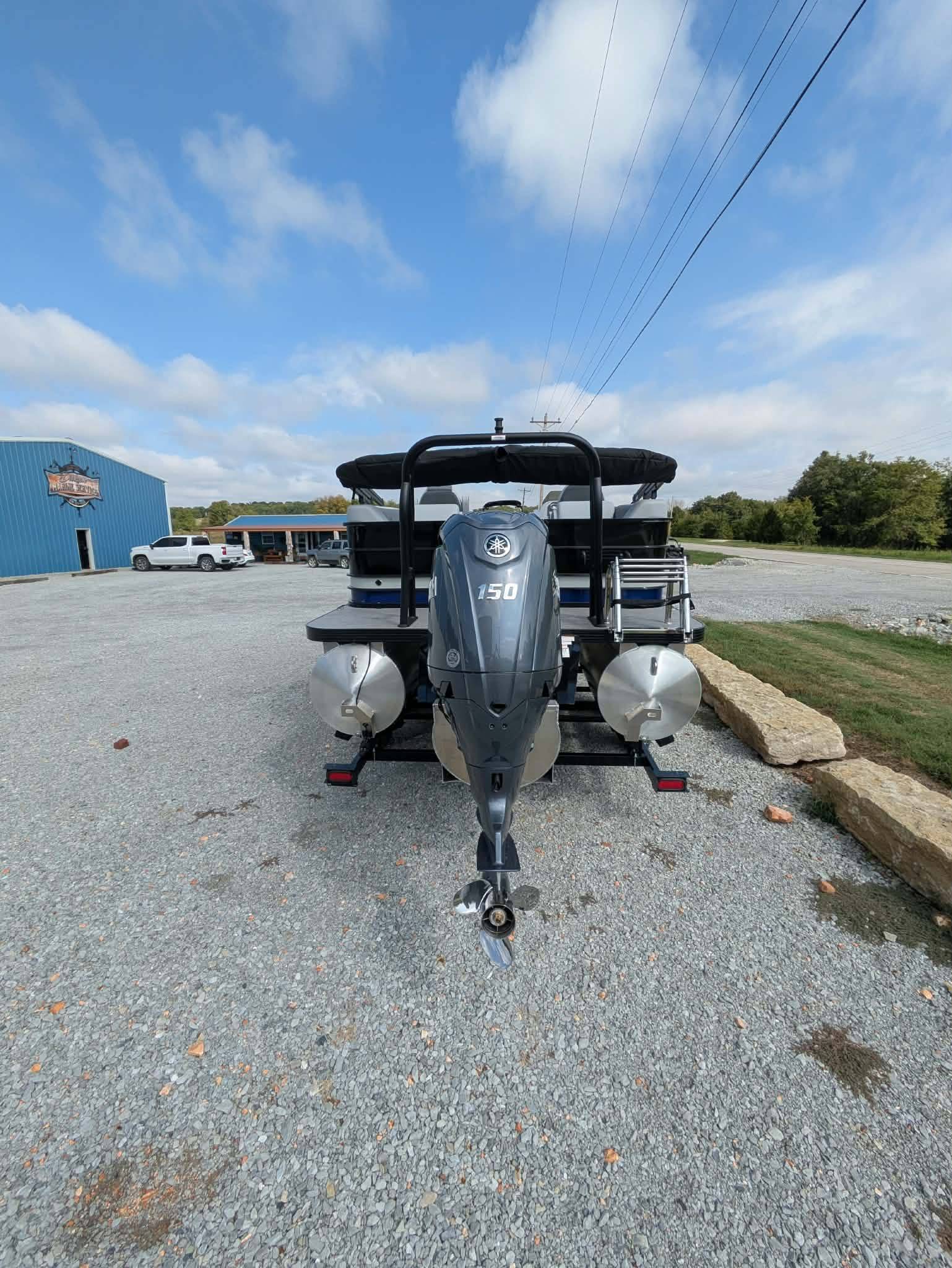 2027 VERANDA VISTA VIEW 22RC W/ 2027 YAMAHA F150LD W/ 2027 HAUL RITE TRAILER-3