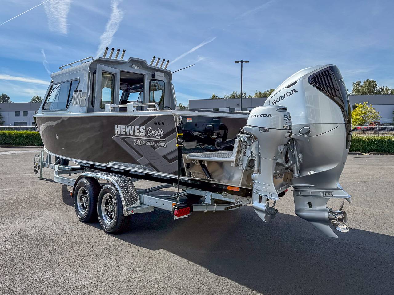 2026 HEWESCRAFT 240 OCEAN PRO HARD TOP