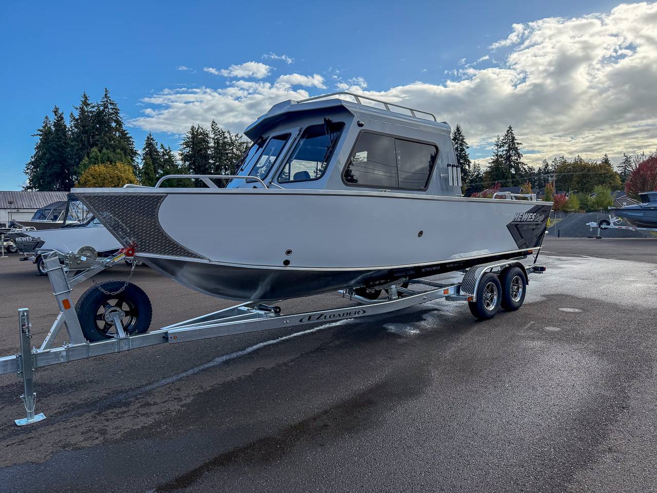 2027 HEWESCRAFT 240 OCEAN PRO HARD TOP