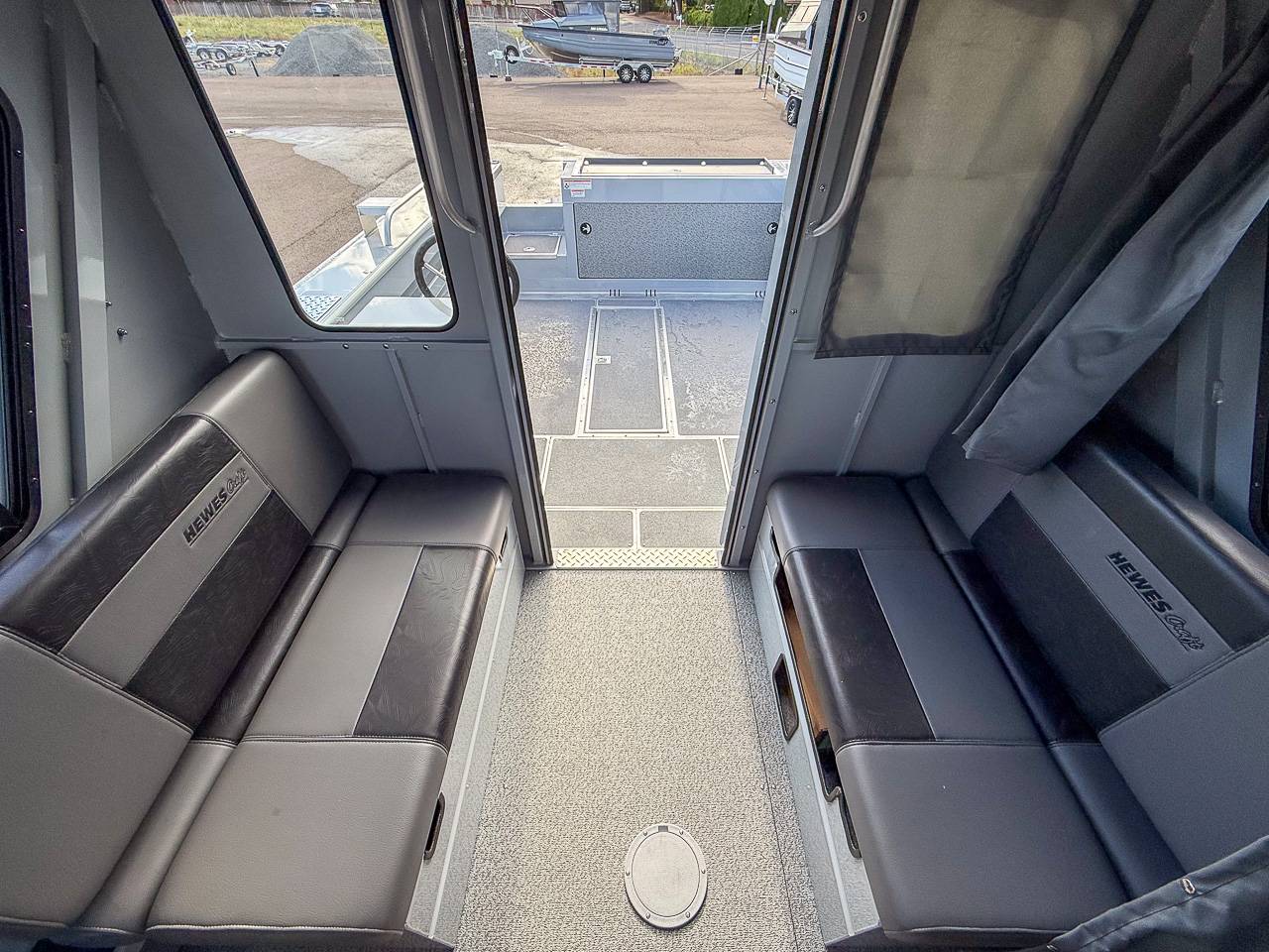 2027 HEWESCRAFT 240 OCEAN PRO HARD TOP