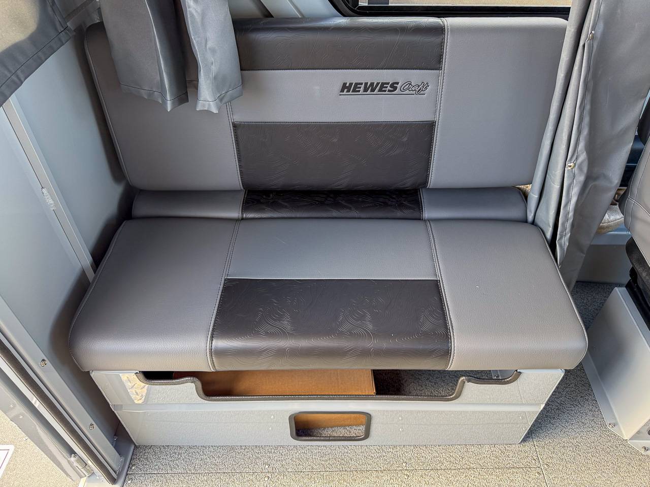 2027 HEWESCRAFT 240 OCEAN PRO HARD TOP