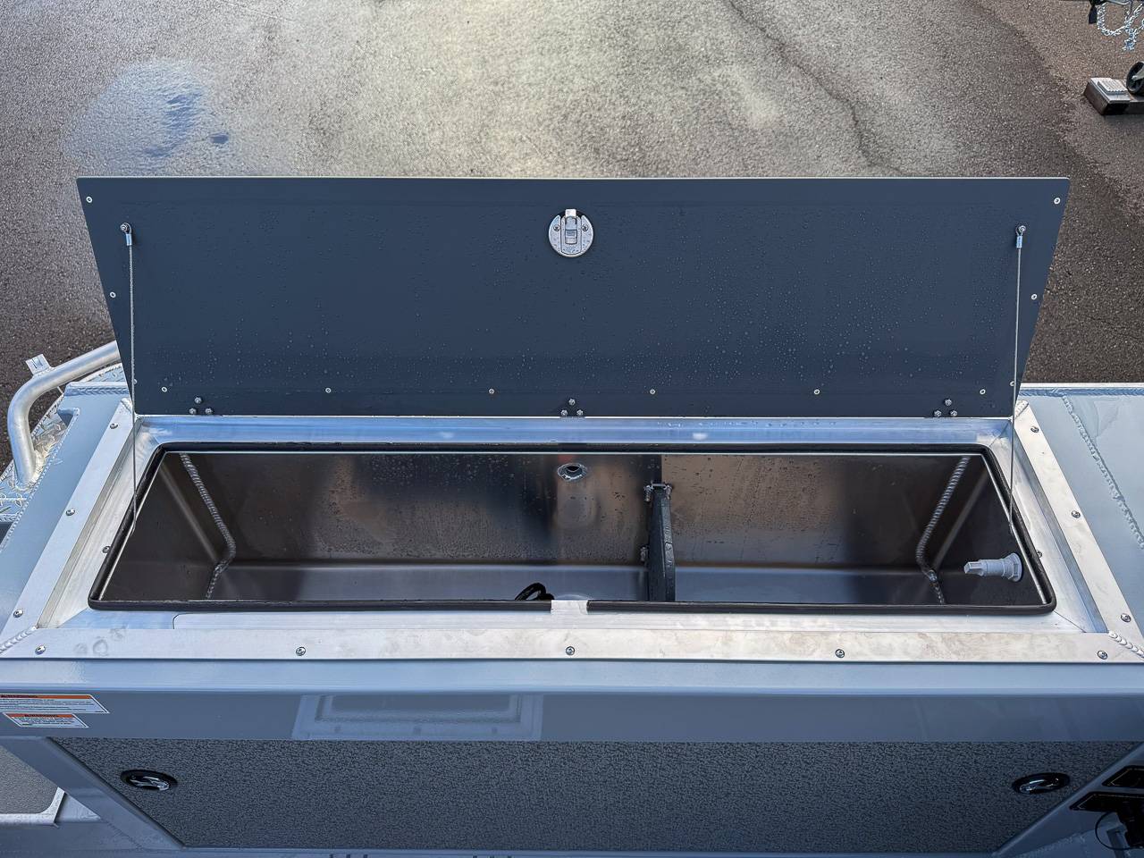 2027 HEWESCRAFT 240 OCEAN PRO HARD TOP