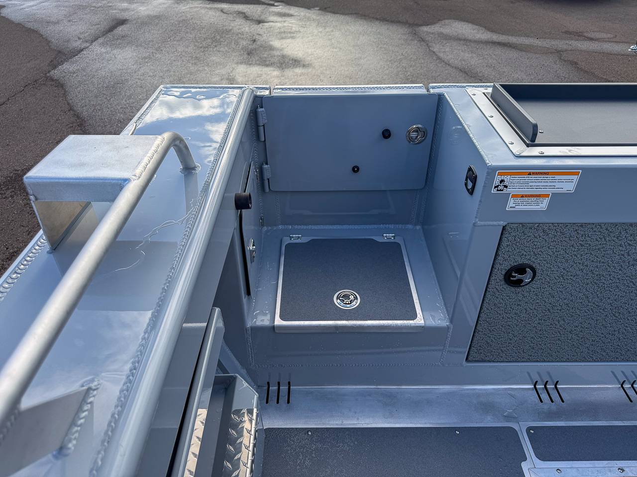 2027 HEWESCRAFT 240 OCEAN PRO HARD TOP
