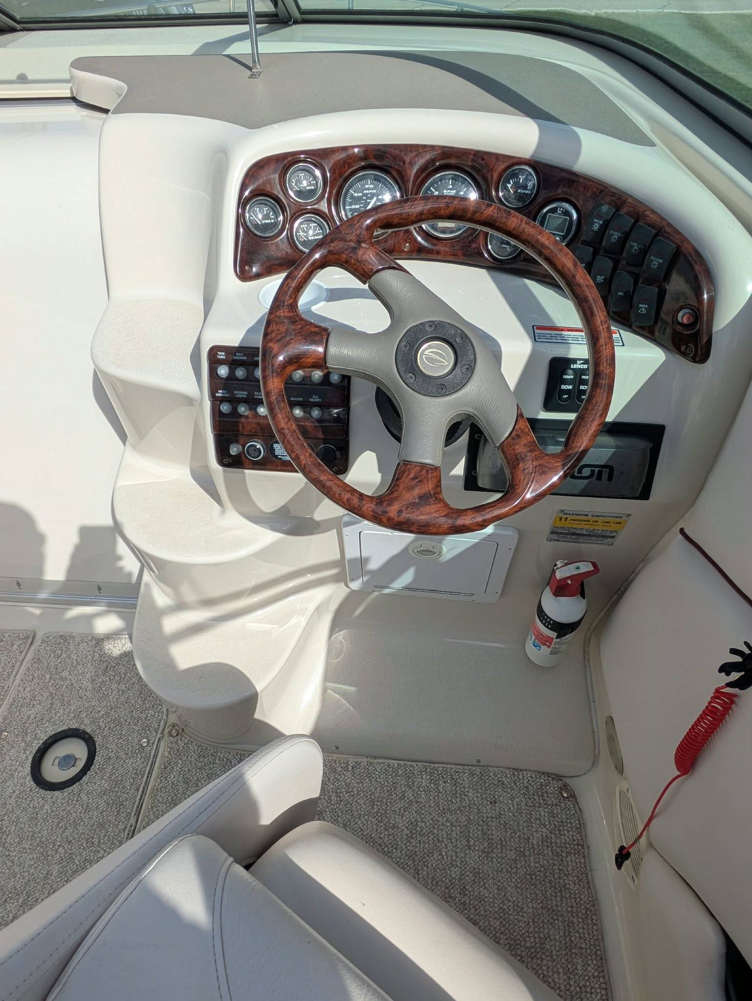 2004 CROWNLINE 235 CCR SINGLE MERCRUISER 350 MAG MP WITH TRAILER-6