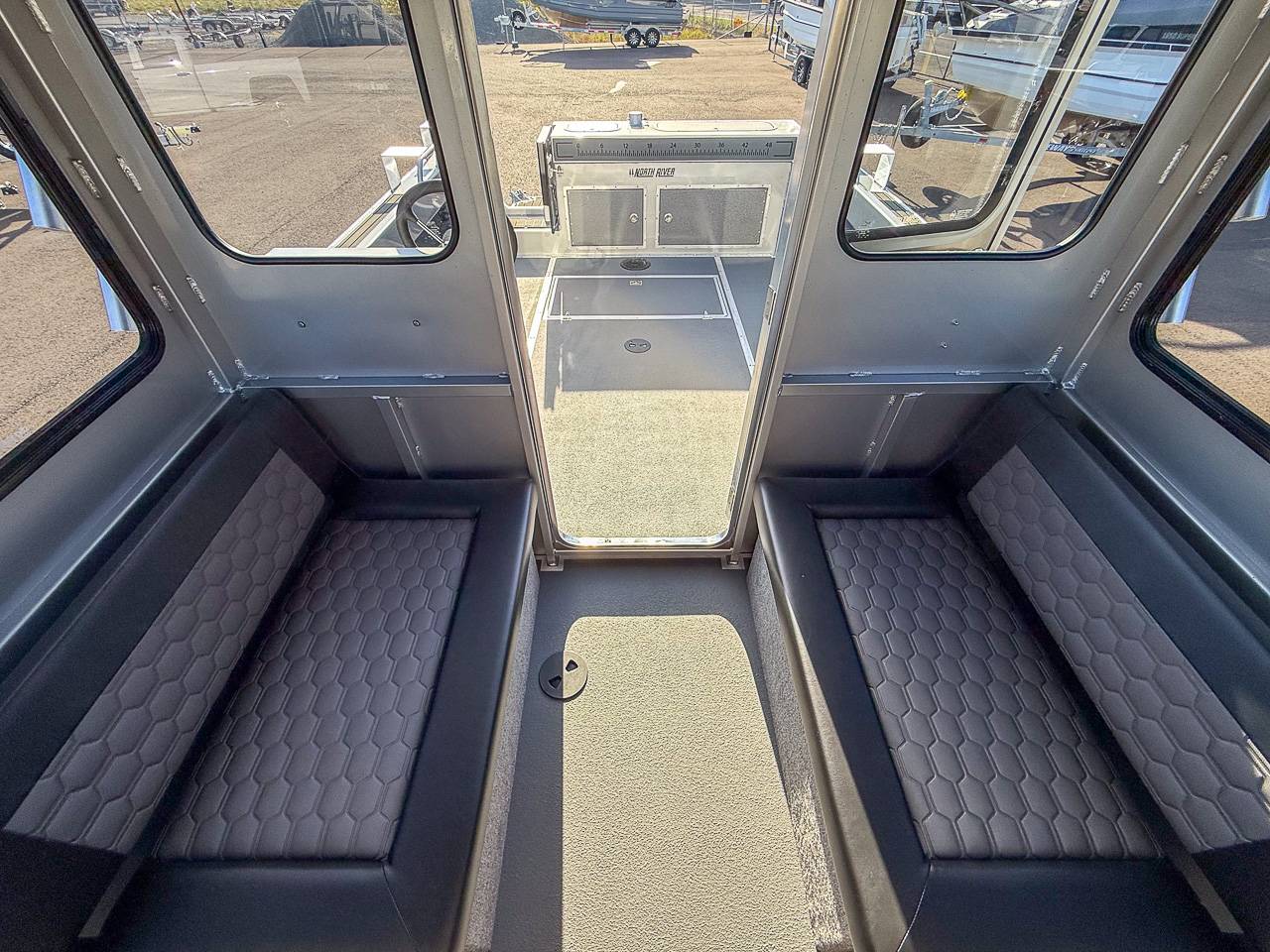 2027 NORTH RIVER 25 SEAHAWK HARDTOP