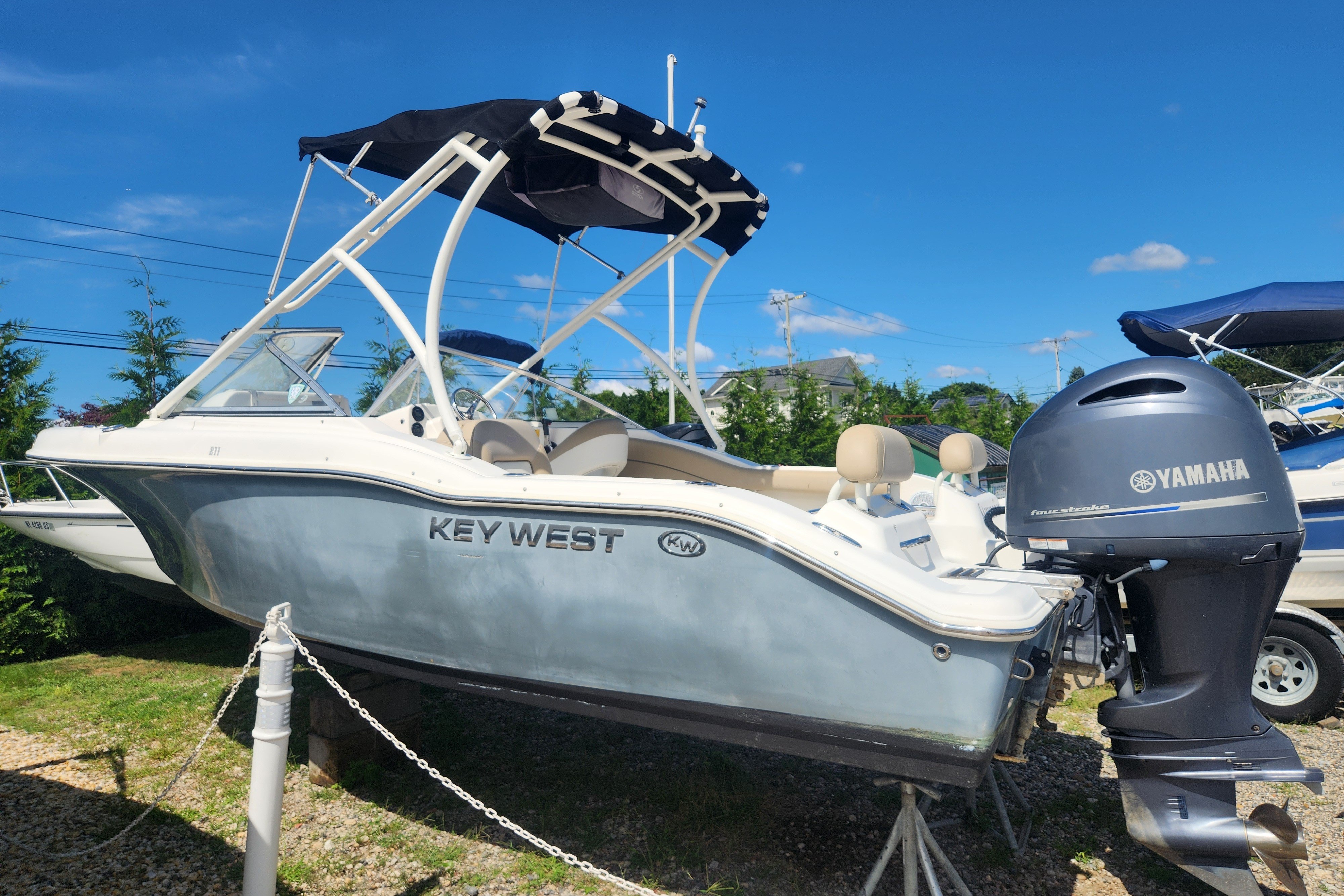 2015 Key west 211 Dual Console