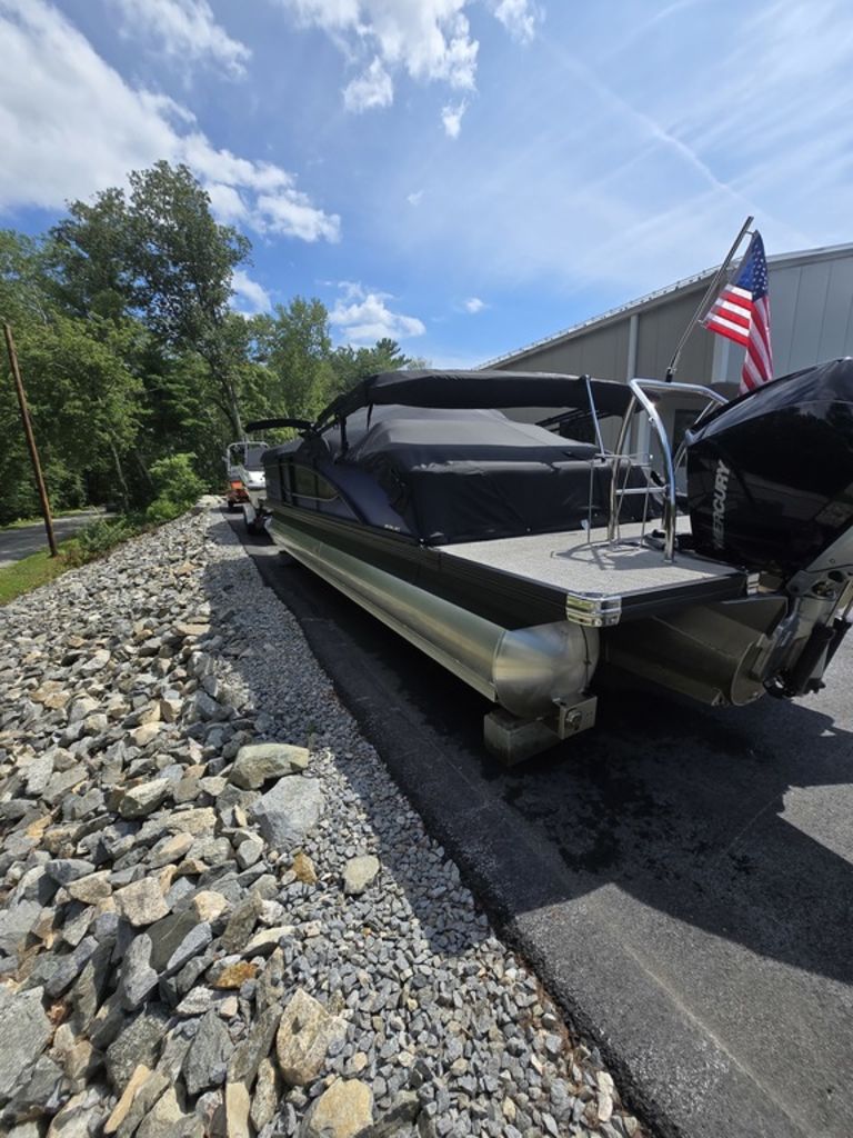 2023 Barletta boats 23UC-5