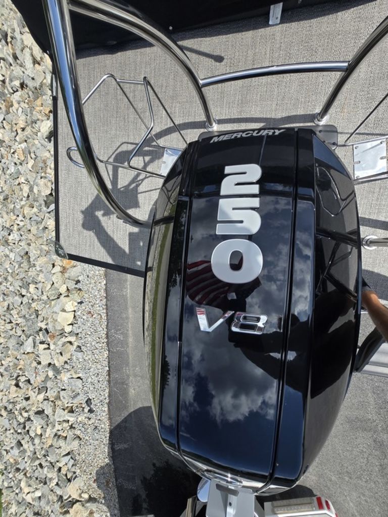 2023 Barletta boats 23UC-16