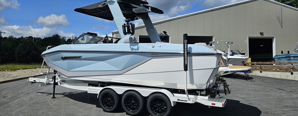 2025 Nautique Super Air Nautique G23-9