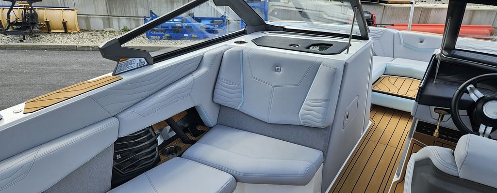 2025 Nautique Super Air Nautique G23-14