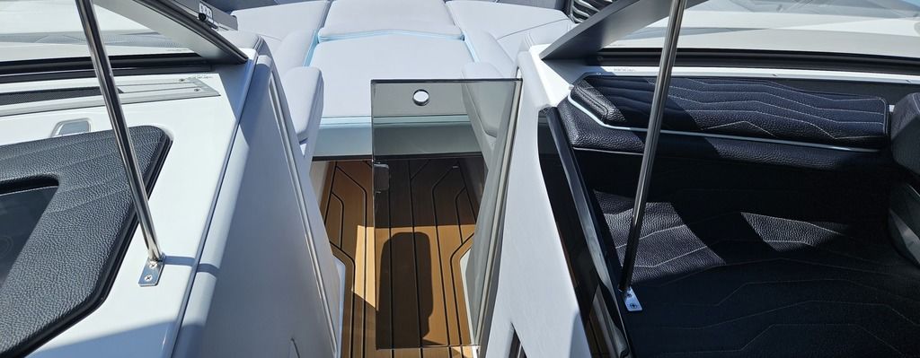 2025 Nautique Super Air Nautique G23-33