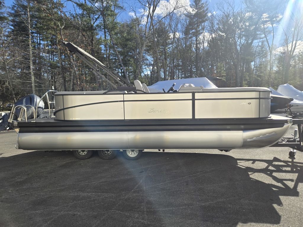 2025 Barletta boats A22QC-3