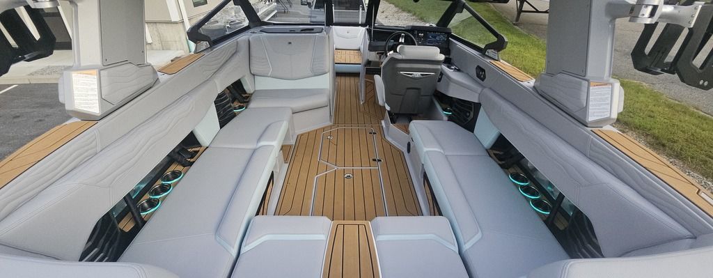 2025 Nautique Super Air Nautique G23-4