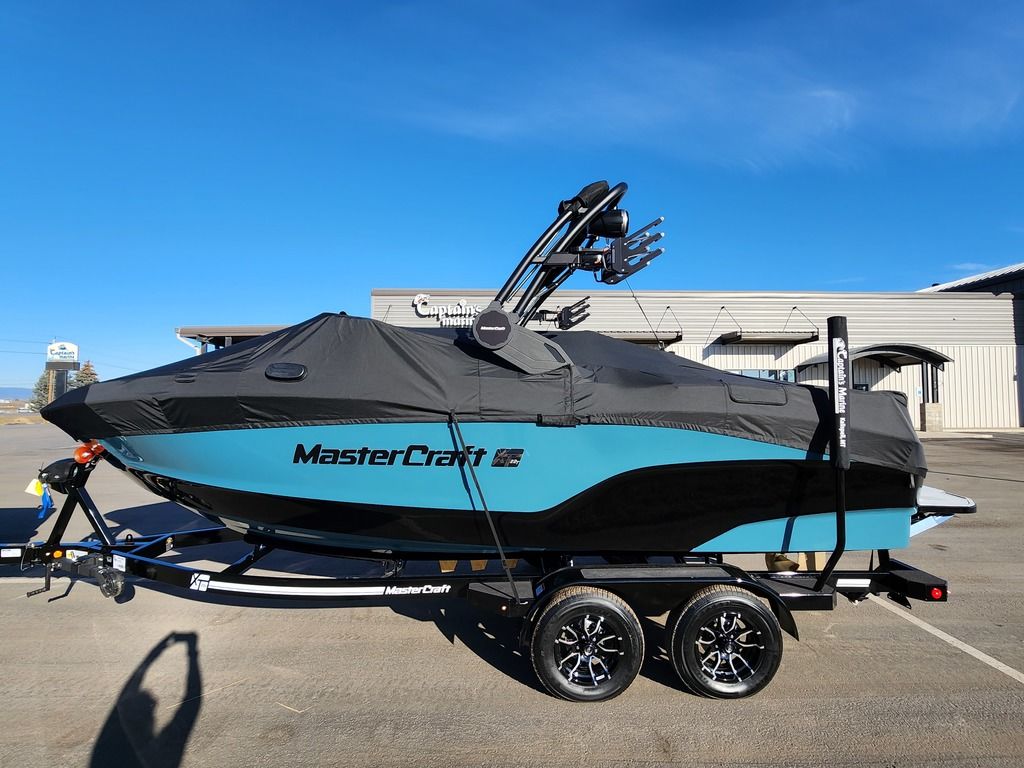 2026 Mastercraft XT22T