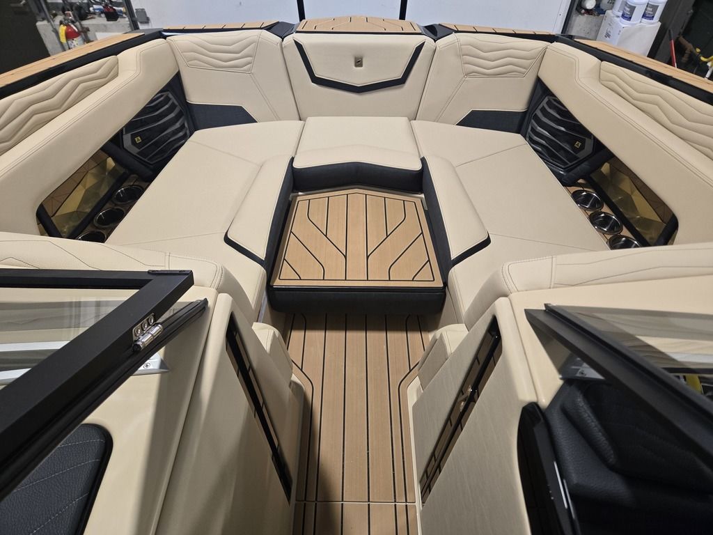 2026 Nautique Super Air Nautique G23-21