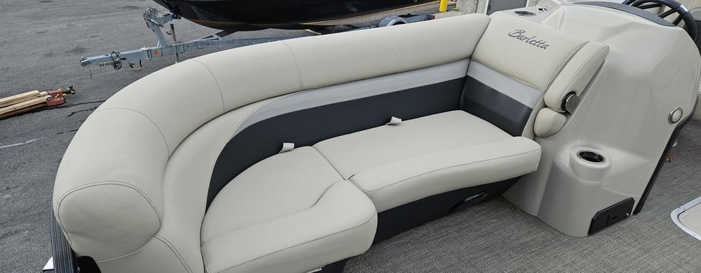 2021 Barletta boats C22QC-18