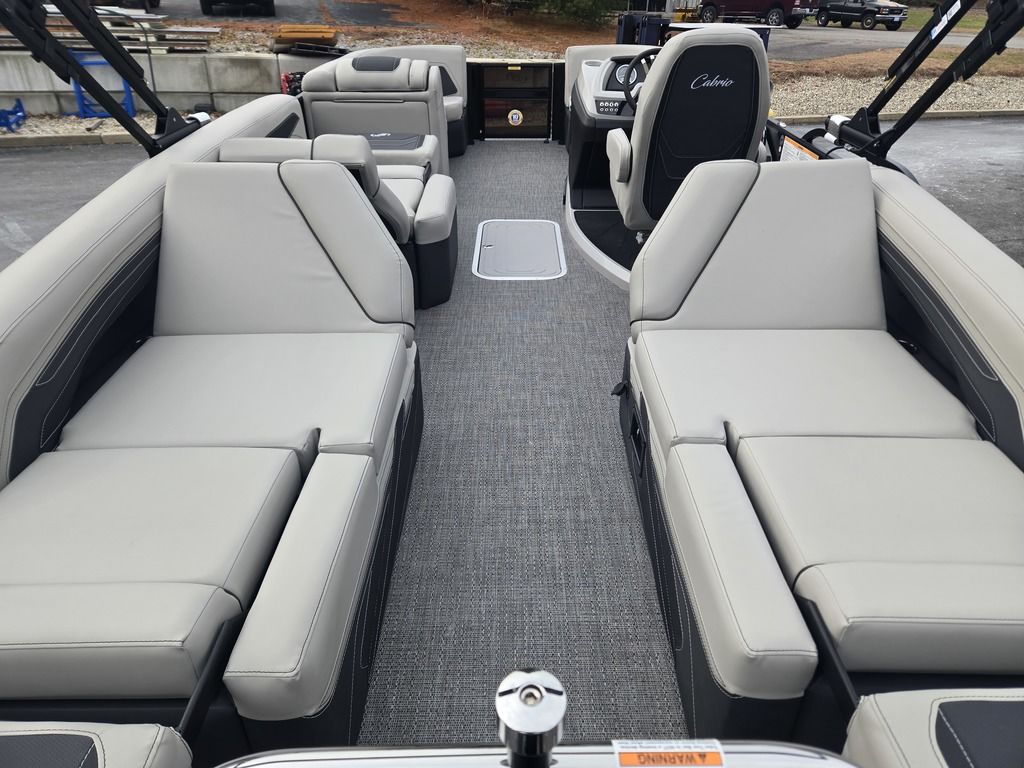 2026 Barletta boats C22M-17