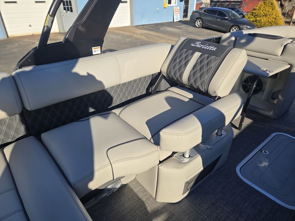 2026 Barletta boats L25U-8