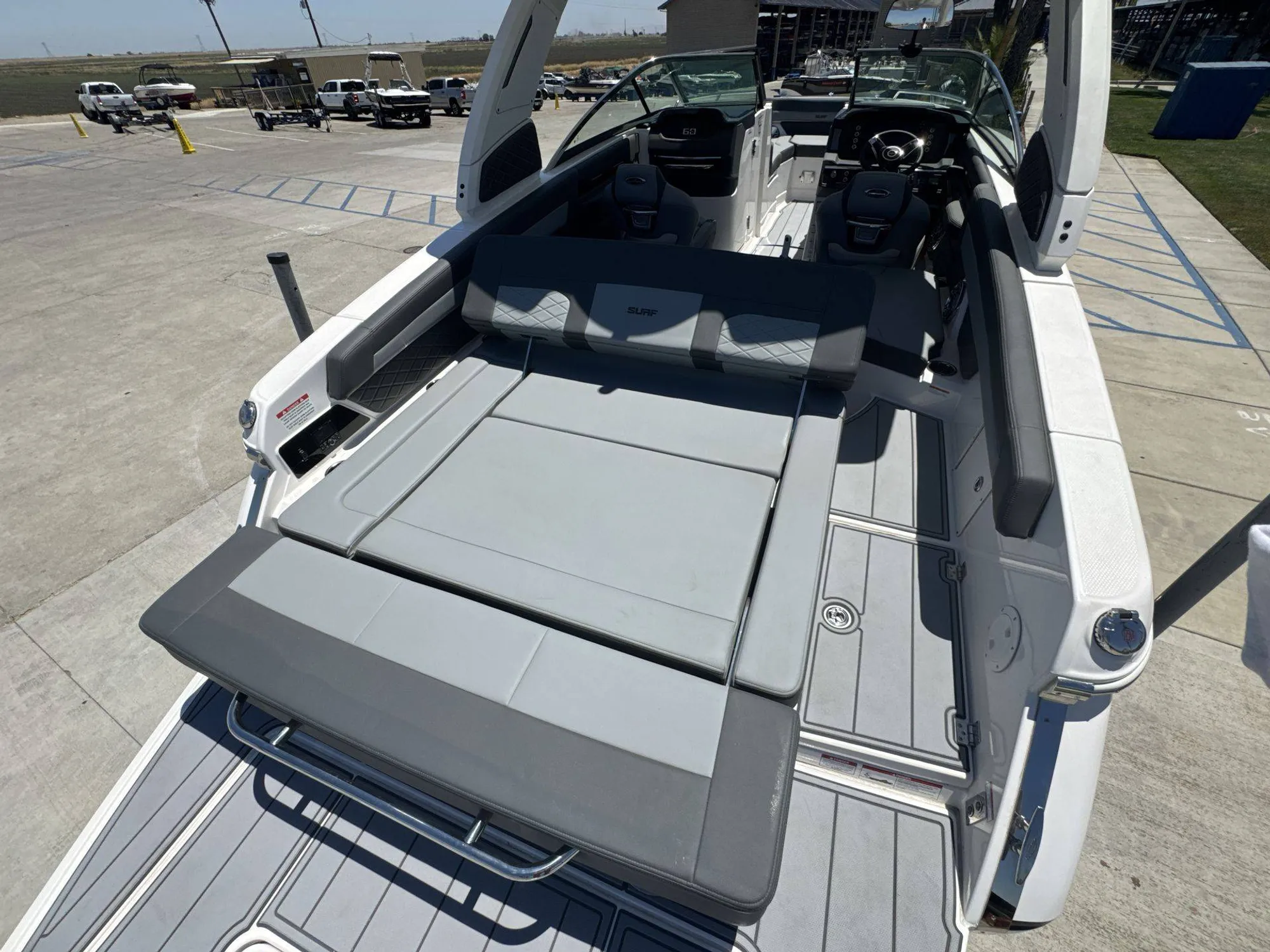 Boat gallery thumbnail 8