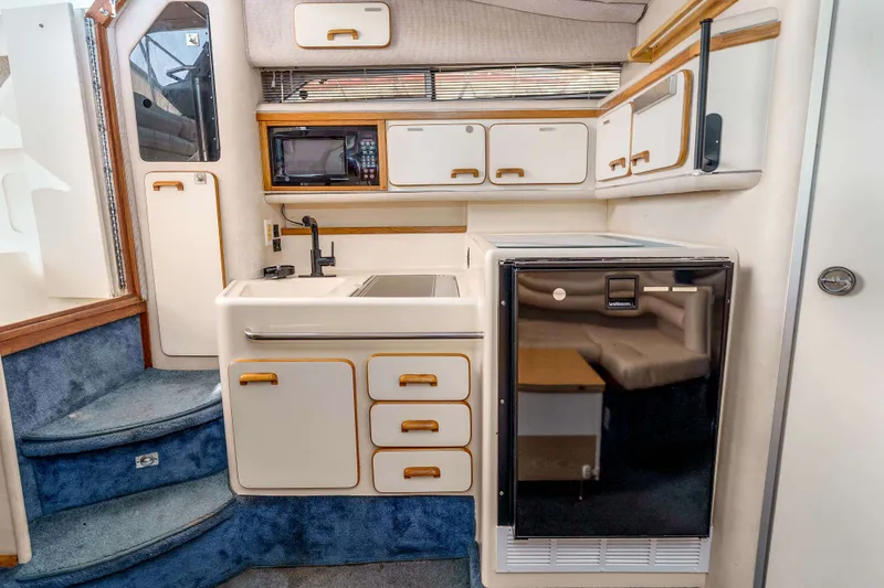 Boat image thumbnail 15