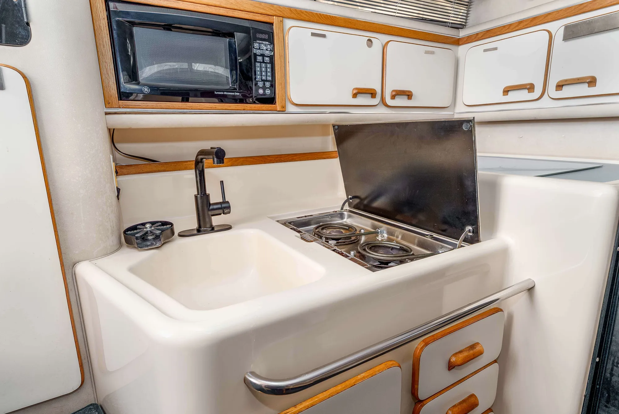 Boat gallery thumbnail 17