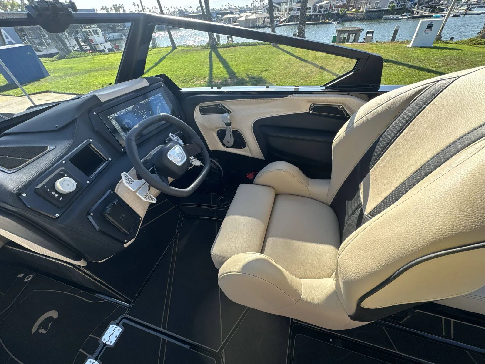 Boat image 6