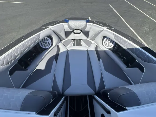 2026 Centurion Ri230 21