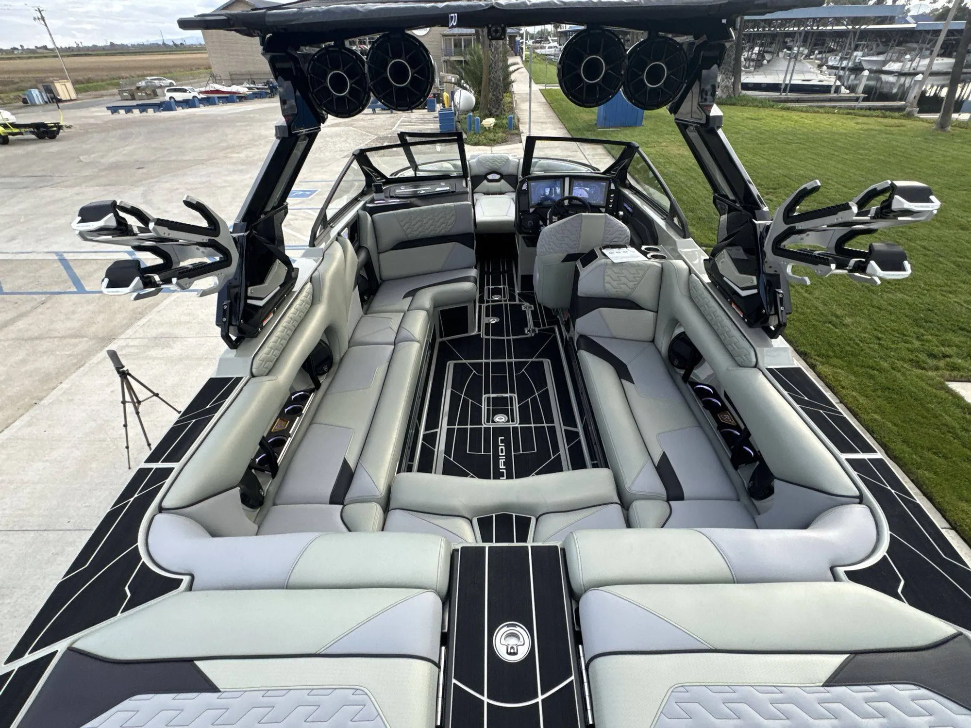 Boat gallery thumbnail 13